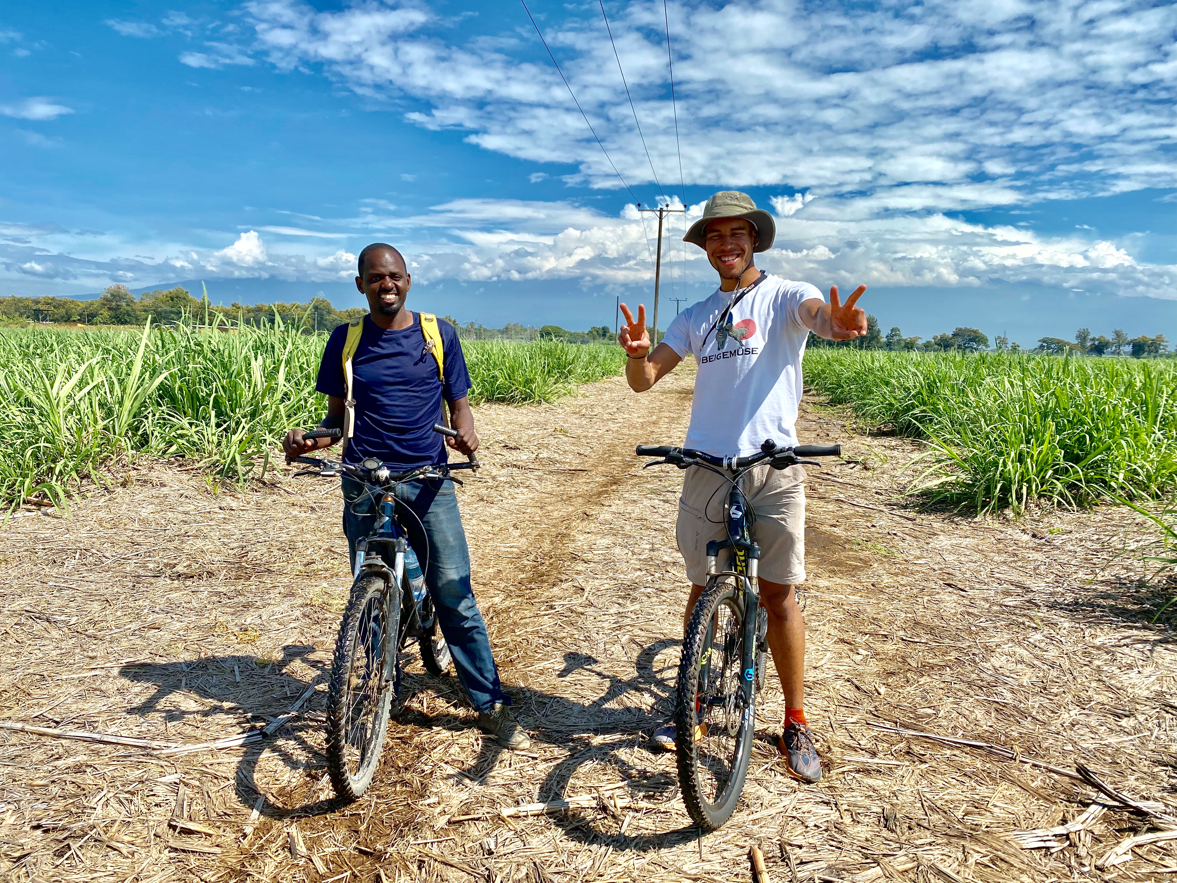 Biking tour to Kikuletwa hot springs